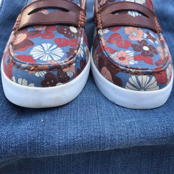 Cole Haan Nantucket Loafer - Picture 6 of 10